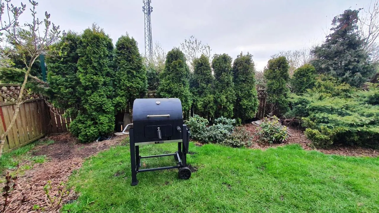 Apartament Z Ogrodem I Grillem. Apartment Gdansk